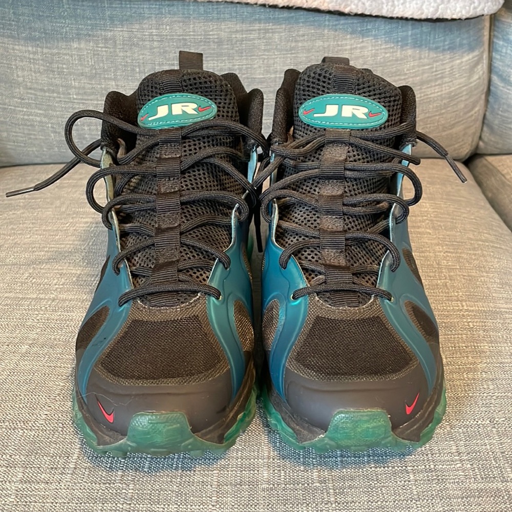Air Max Griffey Fury - Used (Size: 6.5Y)